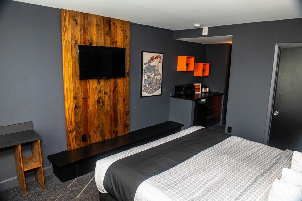 Uptown Hotel St Pete Sankt Petersburg Zewnętrze zdjęcie
